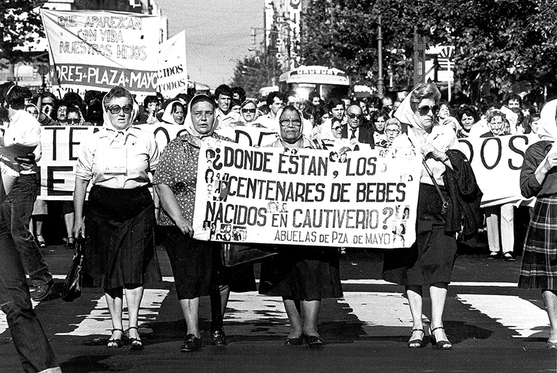 Abuelas de Plaza de Mayo, Argentina (Abuelas.org).