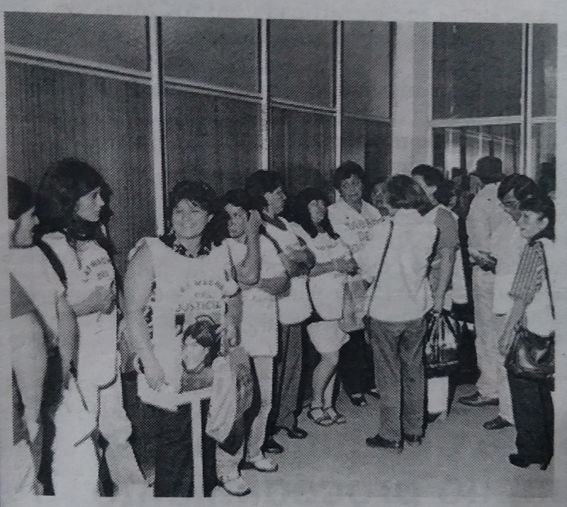 Un grupo de Madres del Dolor de Santiago del Estero (La Verdad, 20/10/2000).