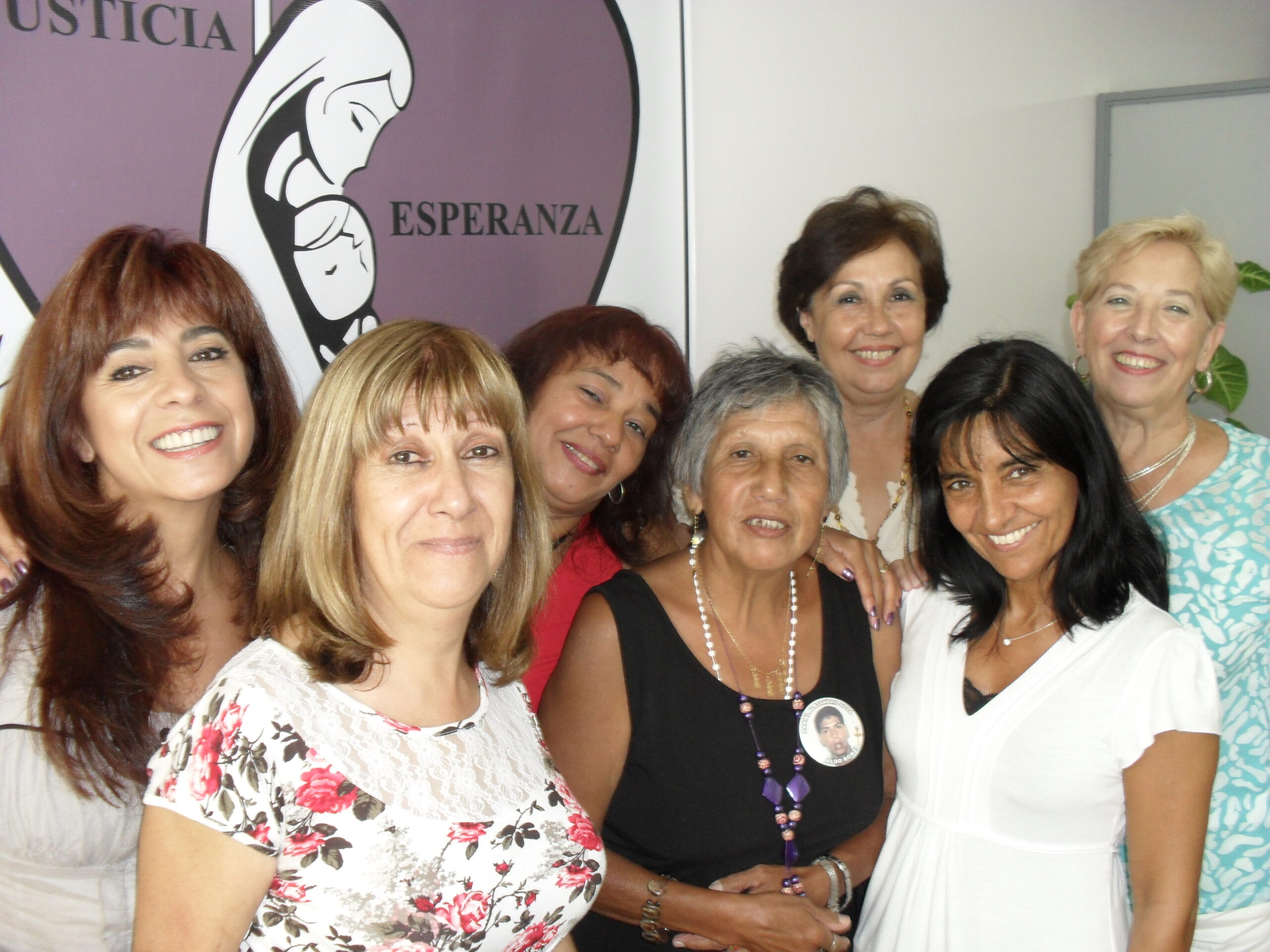 Madres de Plaza de Mayo, Argentina (Madres.org).