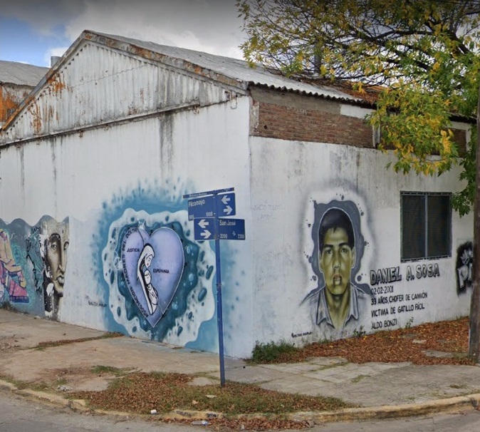 Un grupo de Madres del Dolor de Santiago del Estero (La Verdad, 20/10/2000).