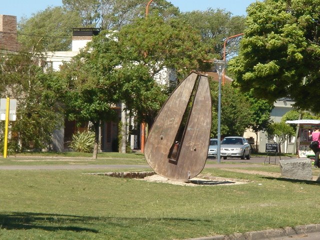 Matías Bagnato, Marta Canillas, Isabel Yaconis, Elvira Torres, Silvia Irigaray, Silvia Fredes y Viviam Perrone, de la Asociación Civil Madres del Dolor (2017).