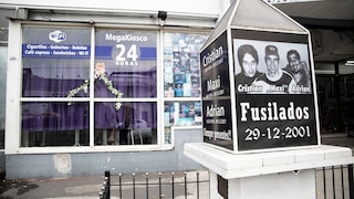 Matías Bagnato, Marta Canillas, Isabel Yaconis, Elvira Torres, Silvia Irigaray, Silvia Fredes y Viviam Perrone, de la Asociación Civil Madres del Dolor (2017).