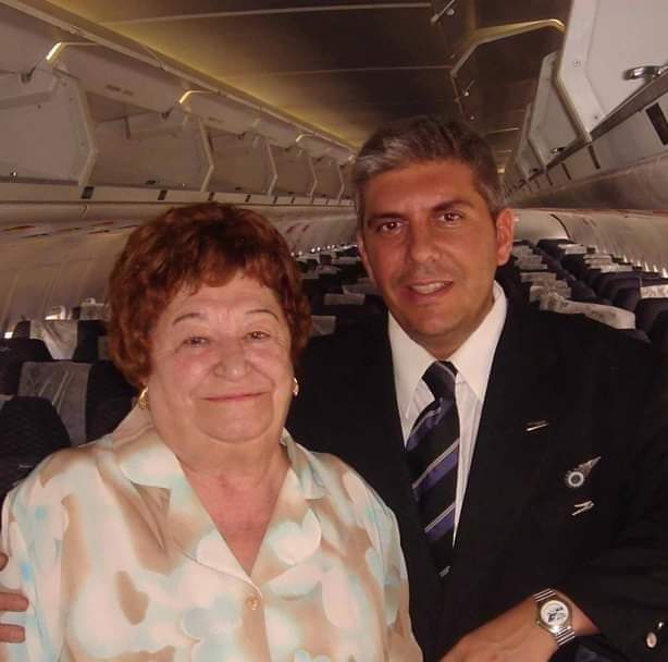 Elvira Torres, Elsa Gómez, Matías Bagnato, Marta Canillas, Silvia Irigaray, Nora Iglesias, Isabel Yaconis y Viviam Perrone, de la Asociación Civil Madres del Dolor (2018).