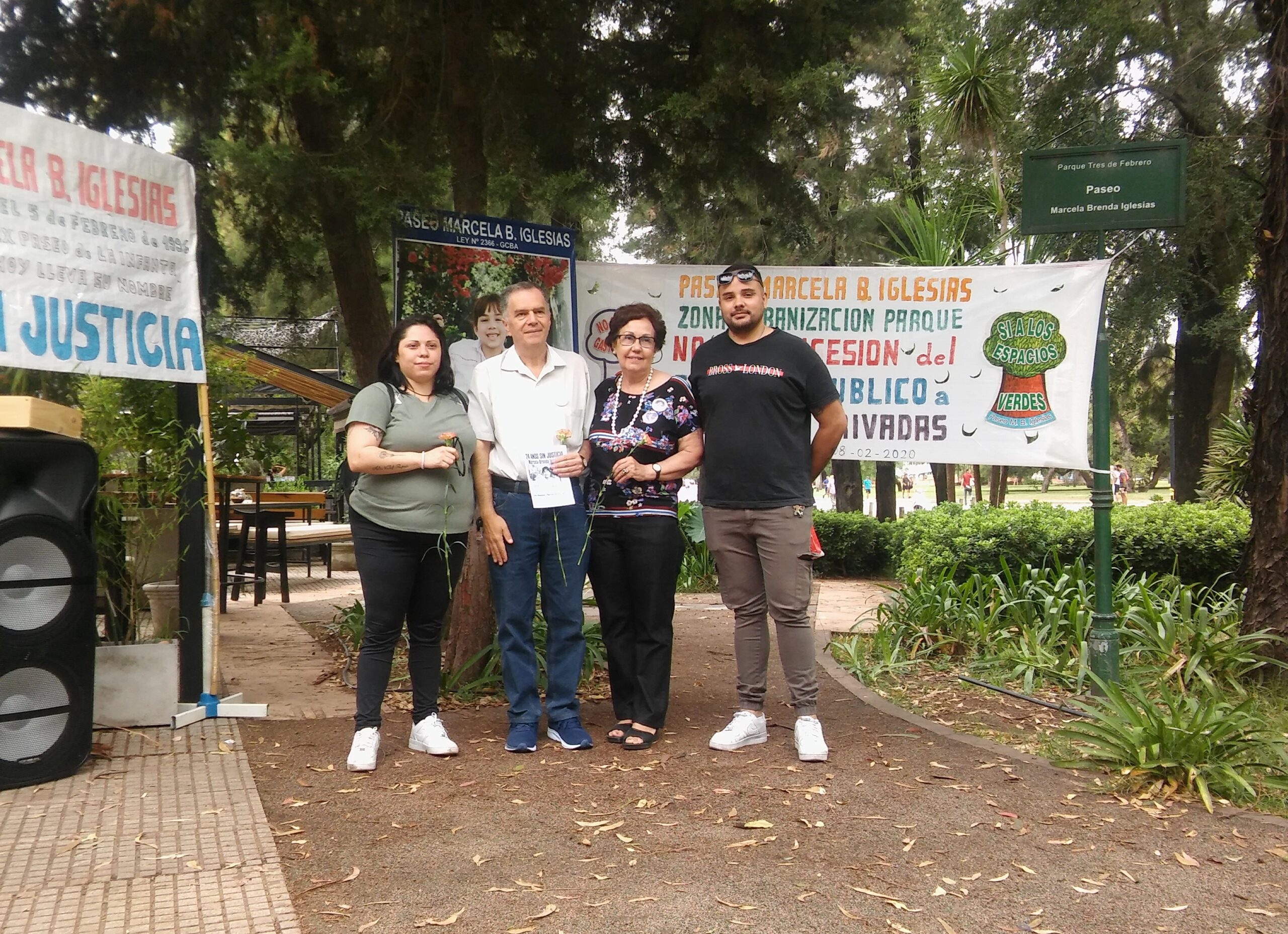 Elvira Torres, Elsa Gómez, Matías Bagnato, Marta Canillas, Silvia Irigaray, Nora Iglesias, Isabel Yaconis y Viviam Perrone, de la Asociación Civil Madres del Dolor (2018).